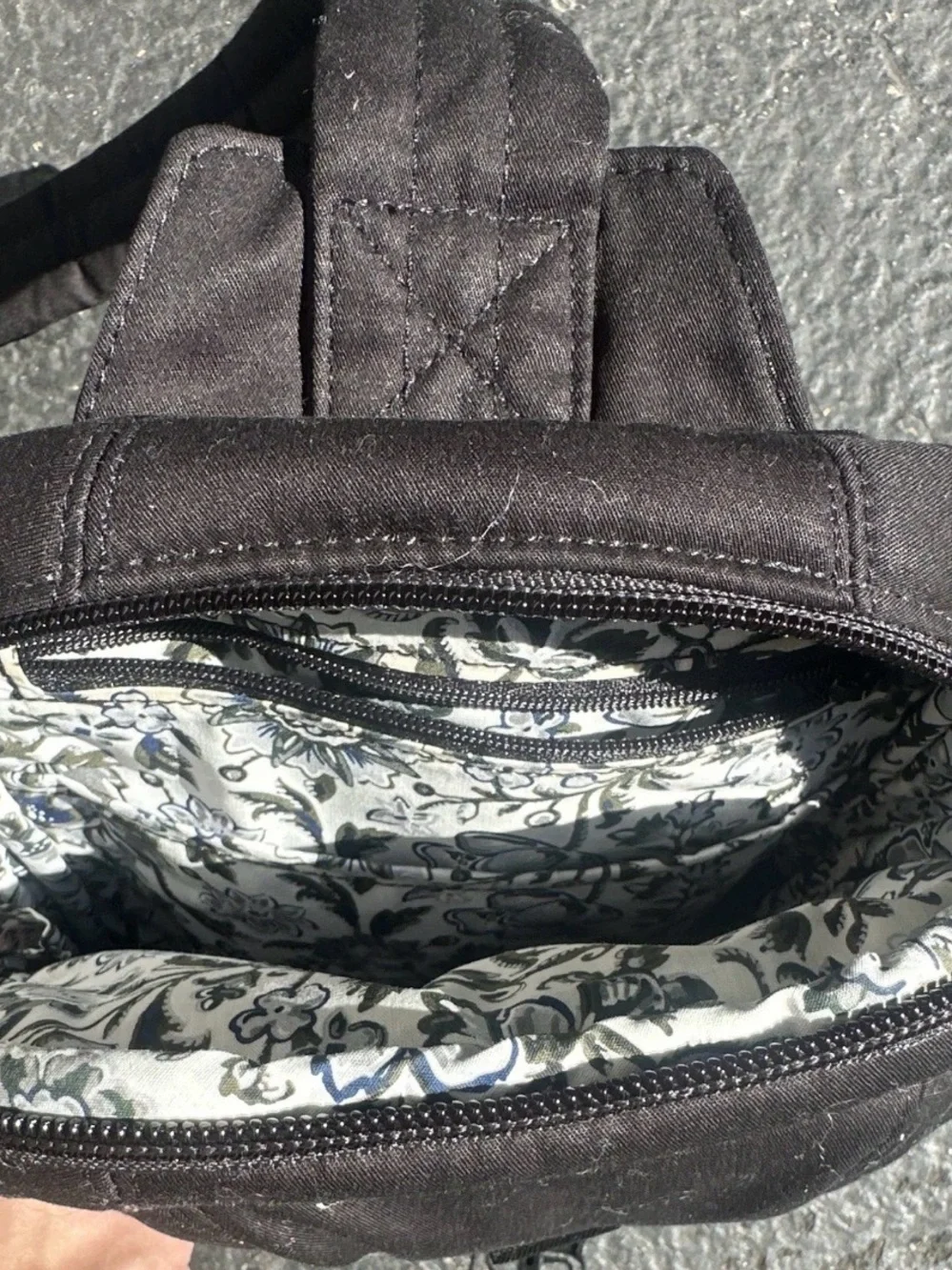 Vera Bradley compact vera